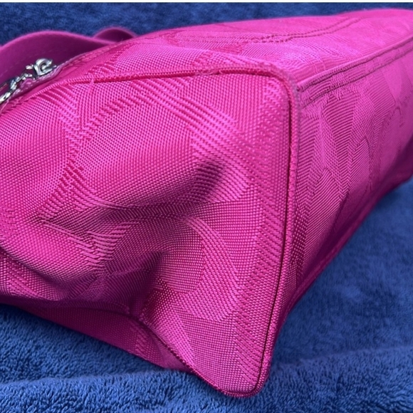 COACH EUC Hot Pink Canvas /Patent Leather Satchel - Picture 4 of 7